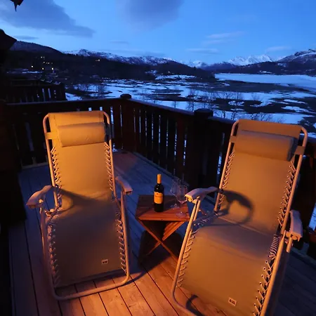 شقة Lakeside Sykkylven